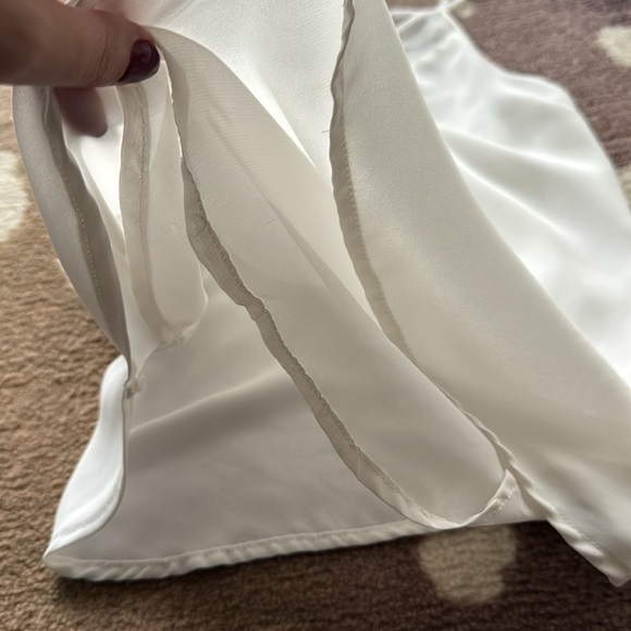 V Neck Cami With Mesh Detail - Picture 9 of 10